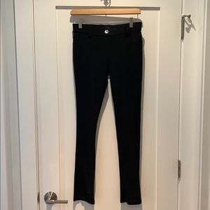 USED: Theory jegging-like black pants